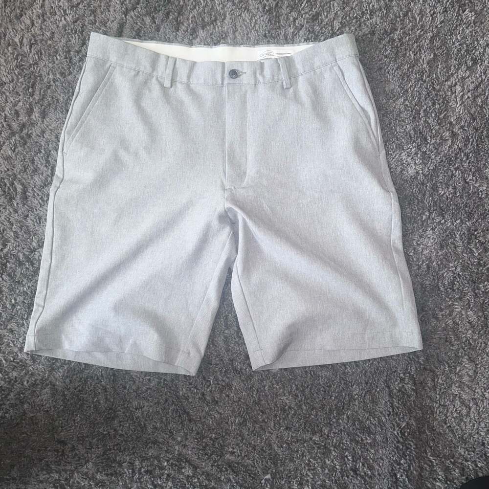 Greg Norman Shark ML75 Microlux Golf Shorts Grey Men's Size 36